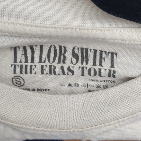 Taylor Swift THE ERAS TOUR Tee Shirt Size S - Picture 9 of 9